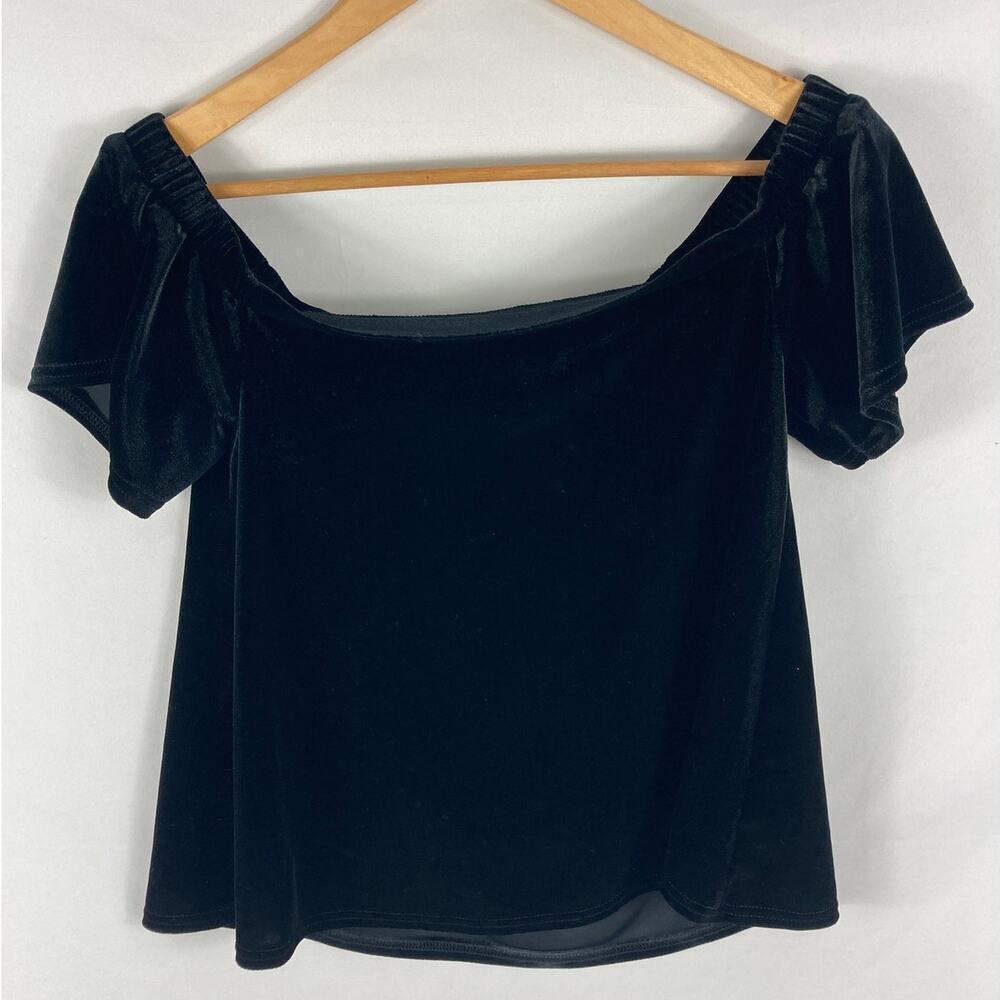 Francesca's Velvet Off Shoulder Blouse Black Size Small